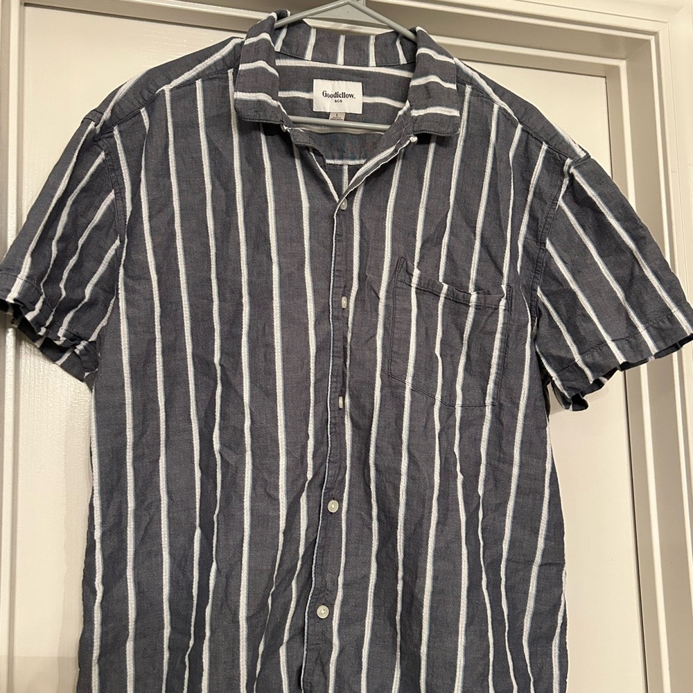 Goodfellow & Co Men's Navy and White Striped Shirt